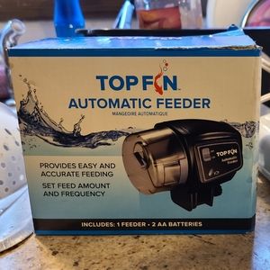 Automatic fish feeder.